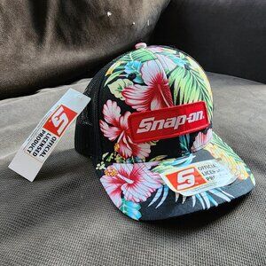 NWT Snap On Tropical Trucker Brimmed Adjustable Hat One Size